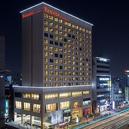 Ramada By Wyndham Daejeon Hotel Екстериор снимка